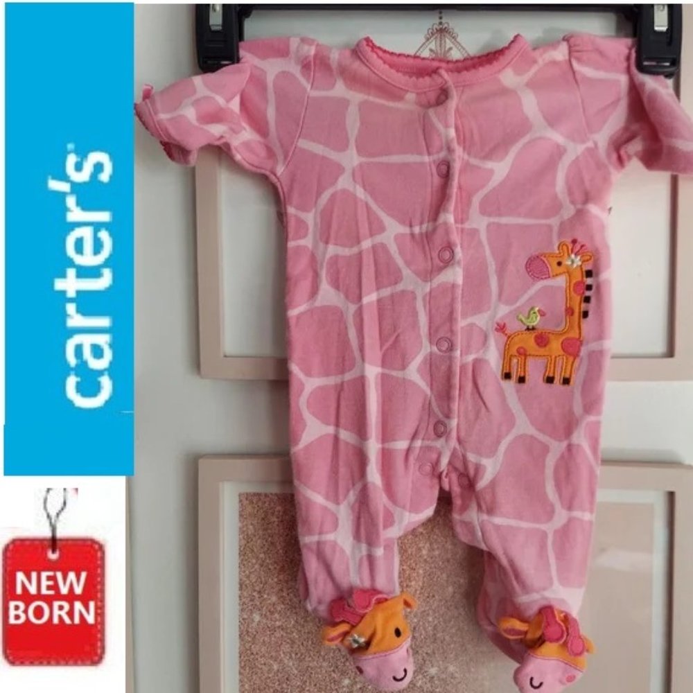 🎁 10/$25  Giraffe newborn sleeper,  pink and orange,  Carter's brand